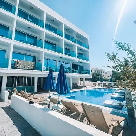 Hotel Sunny Blue