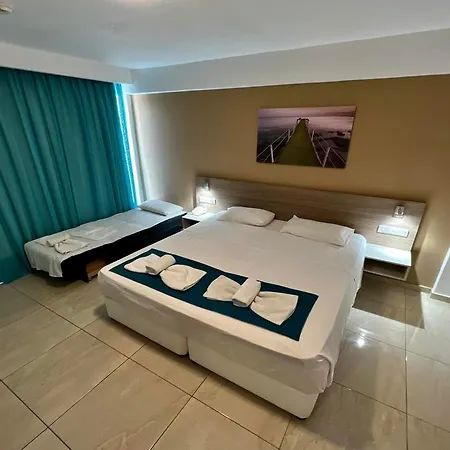 Hotel Sunny Blue 3*